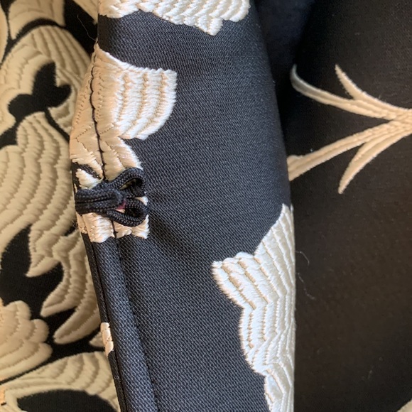 CHICOS black and ivory topper - Picture 6 of 7